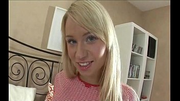 Blond russisch teen craves anal