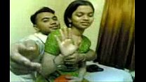 Casal indiano fazendo sexo no vídeo do ano novo