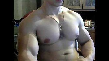 jerkvid bodybuilder wanking - altri video su HOTGUYCAMS.com