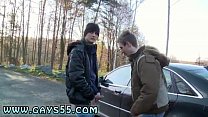 Секс с пожилым мужчиной слишком больно, гей-групповая вечеринка на улице, анальное развлечение