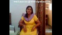 india punjabi tía mostrando tetas a joven amante
