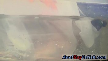 Гей-твинк-мальчики без рубашки, и кто лучше, чтобы заставить его учиться, чем