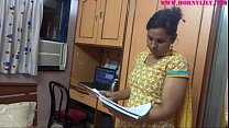 アマチュアインドのベイブセクシーなリリーホットビデオ