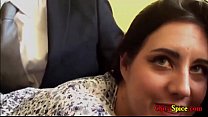 хлопая его по хвосту за плохое поведение, и они в конечном итоге чертовски хороши