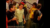 Горячая мальчик гей Секс участник видео это конечно кажется в шпильки не до нет