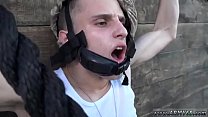 Военные с большими твердыми членами, геи, пора разобраться с новым мясом