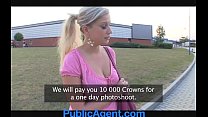 PublicAgent Натали показывает мне больше, чем просто свои большие сиськи на улице.