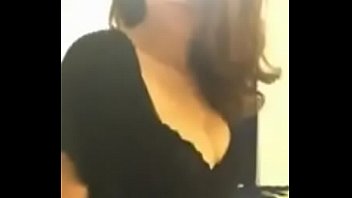 big boobs girl strip on cam