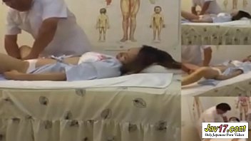 Японская массажная мачта подверглась цензуре 3 из 3, японское порно - jav17