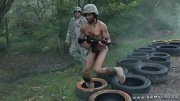 Военный мужчина фаллоимитатор гей первый раз на этой неделе у нас есть новый кадет в