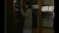 Голодная японская жена ловит мужа