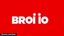 Bromo - Люк Уорд и Рю в сцене с членами с качающимися членами - превью трейлера