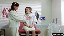 Shemale Dr Natalie Mars lecca e cazzo paziente Rizzo Ford