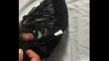 Shot on black plain sheer panties, white dirt is super fragrant during ovulation period