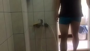 Taiwanese spy shower