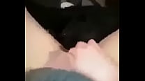 fingering pussy to orgasm