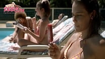 2018 популярная обнаженная Лаура Нейва показывает свои вишневые сиськи из DesNude Movies Seson 1, эпизод 8, сцена секса на PPPS.TV