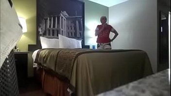 Il marito ha lasciato la fotocamera e ha catturato la moglie con il figlio del vicino - https://bit.ly/2RScsos