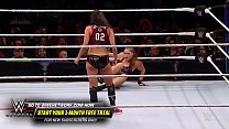Ronda Rousey contro Nikki Bella. Evolution 2018.