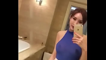 Compilation di specchi di Alice Zhou, sexy modella cinese sexy.