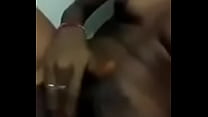 Tamil sexy schwarze Mädchen masturbieren