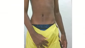 YOUNG BLACK WITH A BEAUTIFUL DICK