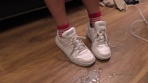 Sperma auf Füße und Schuhe Compilation Cumpilation YummyCouple