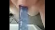 Deepthroating dildo