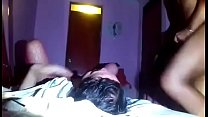 НИЖНЯЯ ЧАСТЬ СИДЯТ МОЕ ЛИЦО И ДРОЧИТЬ, КОНЧИЛ МОЙ ЖОГ И Я ГЛОТАЮ
