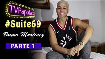 # Suite69 - Únase al show de sexo en vivo con la estrella porno Bruno Martinez en el Club Rainbow en São Paulo - Parte 1 - Instagram: @TVPapoMix