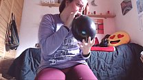 Si te gustan los globos grandes, no te pierdas este fantástico video