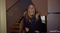 НЕМЕЦКИЙ СКАУТ - ПЕРВЫЙ АНАЛЬНЫЙ СЕКС ДЛЯ МОЛОДОЙ ЧАНИ С МЕГА НАТУРАЛЬНЫМИ СИСЬЯМИ НА УЛИЧНОМ КАСТИНГЕ
