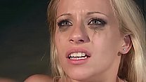 묶여 훈련 된 여자 친구. 제 2 부. 슈퍼 섹시 여자 친구는 복종 적으로 빠는 빌어 먹을 사랑합니다.
