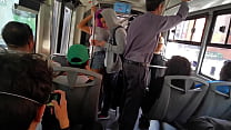 Все началось с толпы в метро, а закончилось тем, что он ехал на его члене (Twitter: @ Hyperversos2)