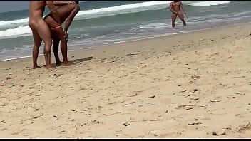 Baise sur la plage
