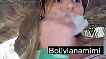 Pas de culotte et de suceurs sur le toboggan ... J'adore cette adrénaline ... Je ne peux pas me contrôler Viens regarder la vidéo sur bolivianamimi.tv
