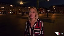Die sexy Ivanna July hat einen harten Fick in Paris