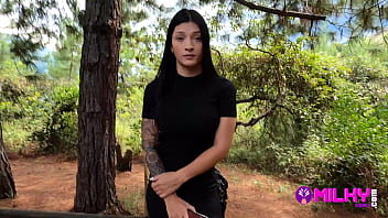 Offering money to sexy girl in the forest in exchange for sex - Salome Gil