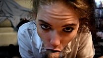 19-летняя Лана Адамс в первой порно-сцене говорит о грязном отстое и трахается с грязным стариком, которого она только что встретила, Джо Джоном