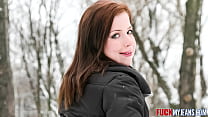 Русской анальной юной шлюшке заполняют очко членом и тоже хочет кончить в рот
