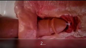 Close-up e visão interna da porra do vibrador anal
