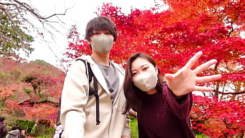 Echtes Sex-Voyeur-Video eines Paares, das in Kyoto reist