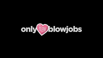 OnlyTeenBlowjobs - La fidanzata asiatica mi fa un dolce pompino