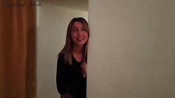 ДЕФЛОРАЦИЯ MAELLE! Ее ПОВ ПЕРВЫЙ РАЗ С ГРЯЗНОЙ СТАРОЙ УЧИТЕЛЬНИЦЕЙ после КОЛЛЕДЖНОЙ ВЕЧЕРИНКИ, заканчивающейся КРИМПАЕМ