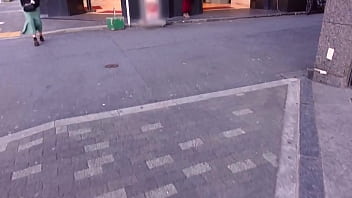 https://bit.ly/3sQcY8b Японская течка жена! Она хочет, чтобы ее трахнул член, поэтому она появляется в видео для взрослых. Ее либидо не могло остановиться, и она сама трясла талией на наезднице. Японское любительское домашнее порно.