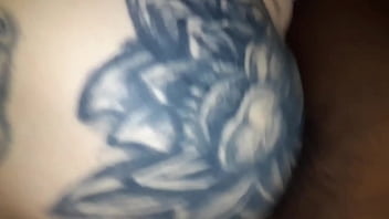 素人無修正動画 Tatted Blue Haired Milf/Pawg Taking The Curve From Side