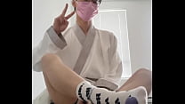 asiatischer Hanfu Sissy Femboy Twink weiße Socken kniend anal und riesiger Cumshot