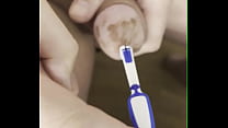 Глубокое зондирование уретры зубной щеткой