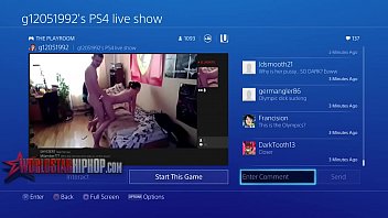 They Wildin 'On That PS4- Playstation Livestream se convierte en una película para adultos