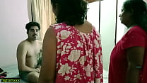 Desi Bhabhi und ihre Stiefschwester haben Devar beim Masturbieren erwischt! Indischer Sex